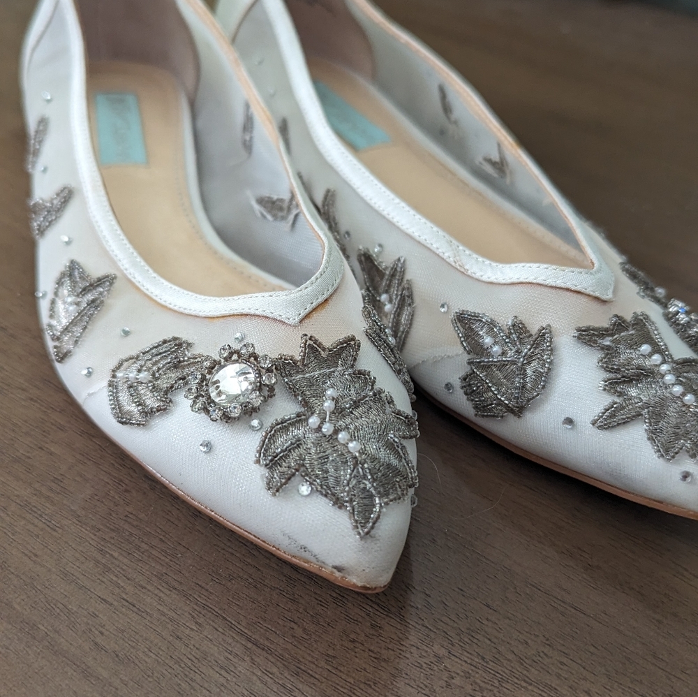 Betsey Johnson jeweled wedding flats - Picture 4 of 4
